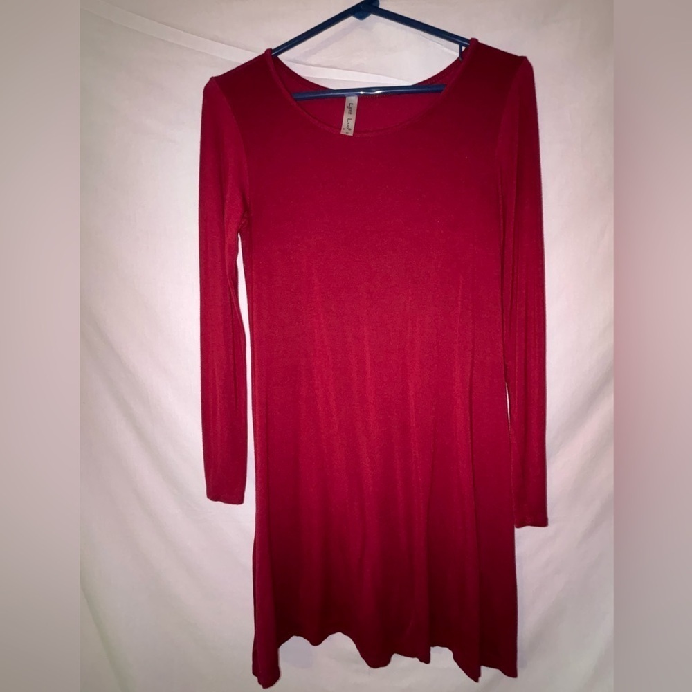 Lyss Loo Elegant Scarlet Long Sleeve Dress